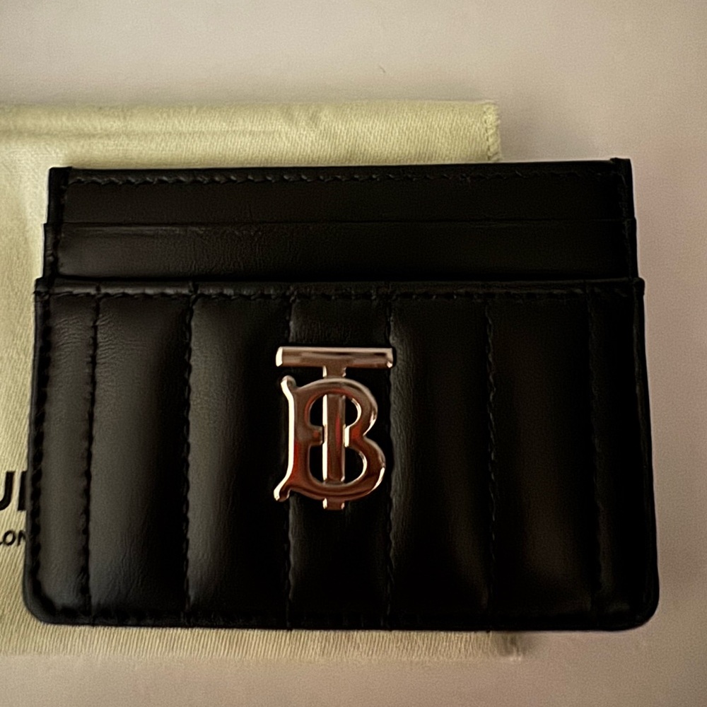 NEW Burberry Lola Black Quilted Leather Slim Card Case Wallet - Picture 4 of 5